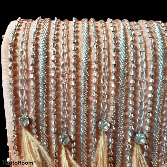 NWT Peach Embroidered Box Clutch - Picture 8 of 10